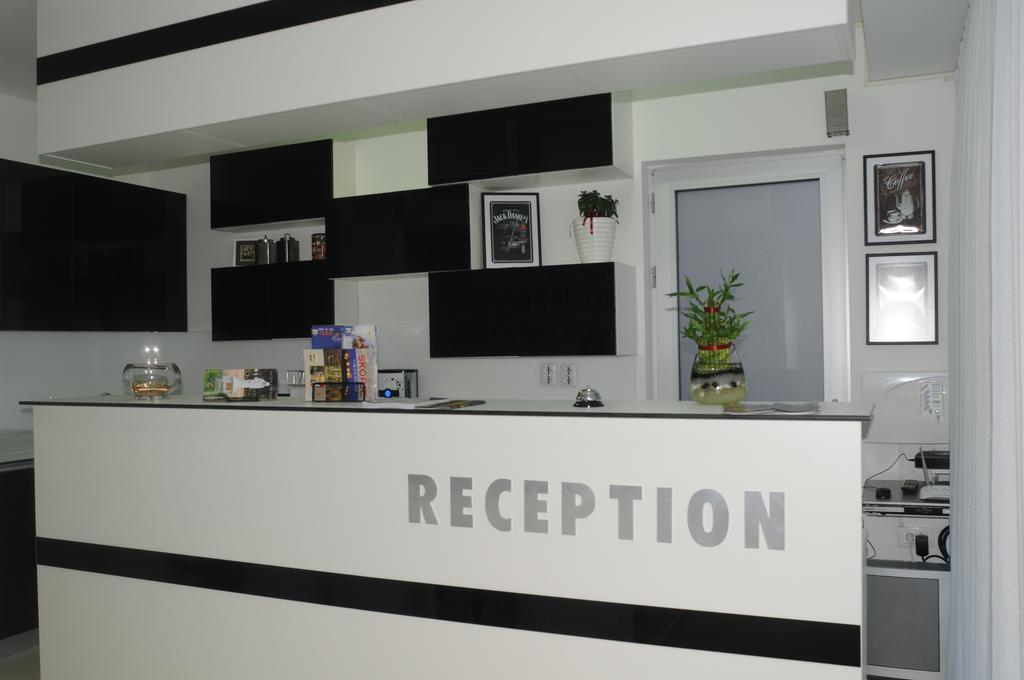 City Boutique Rooms Skopie Exterior foto