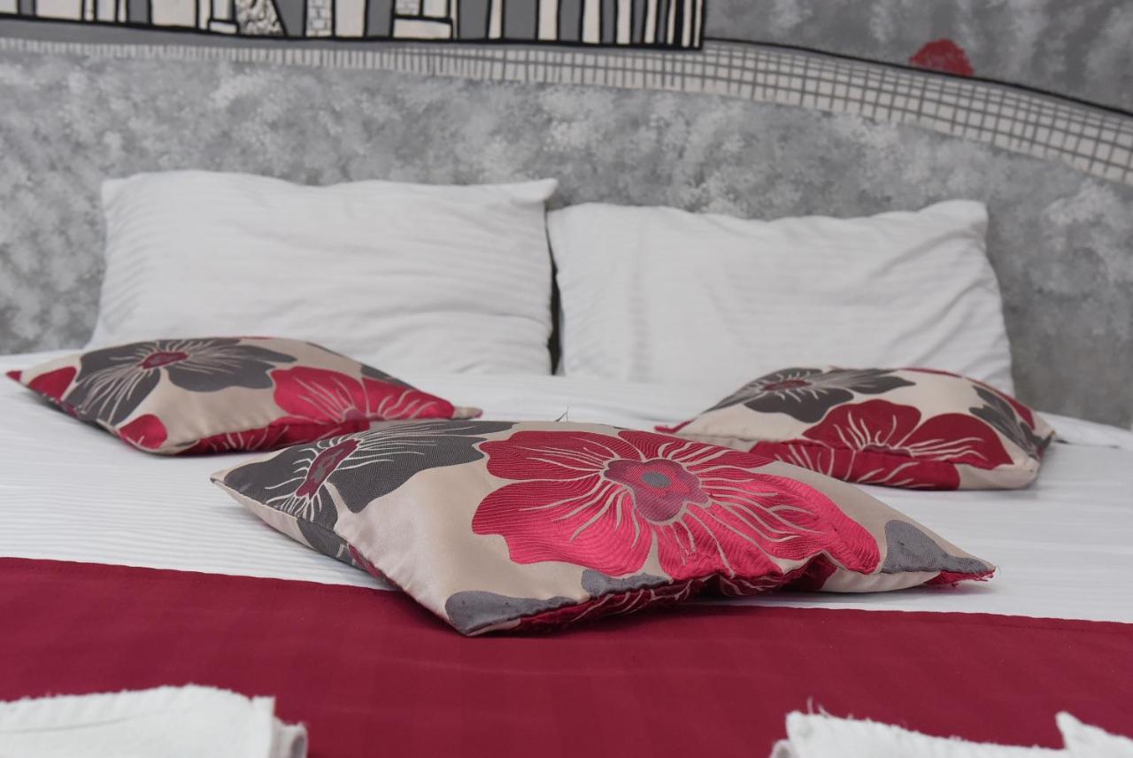 City Boutique Rooms Skopie Exterior foto